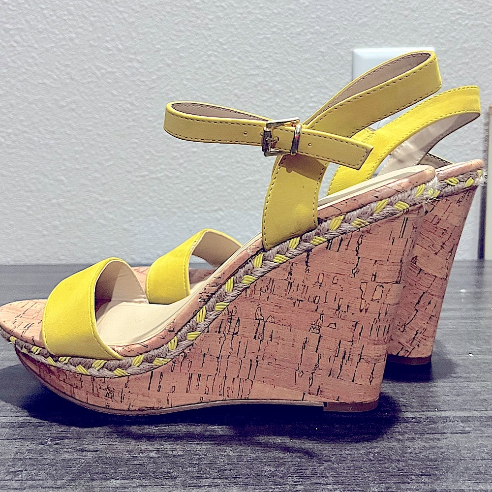 …METOO HIGH HEELS